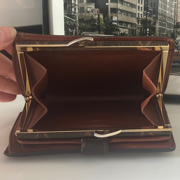 Louis Vuitton Vintage Monogram French Purse Kiss-lock Wallet - Picture 4 of 4